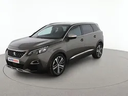 Gris Usado 2017 Peugeot 5008 GT Monovolumen | 17.299 € (Buen precio)