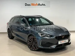 Gris / plata Usado 2024 Cupra Leon VZ Familiar | 30.990 € (Precio justo)