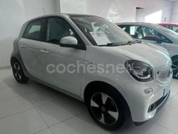 Blanco Usado 2018 Smart ForFour Utilitario | 7900 € (Precio justo)