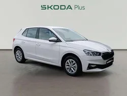 Blanco Usado 2023 Skoda Fabia Ambition Utilitario | 13.990 € (Precio justo)