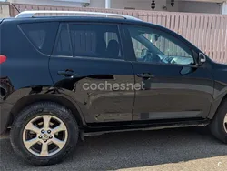 Negro Usado 2011 Toyota RAV4 Active SUV | 13.900 € (Precio justo)