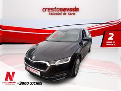 Usado 2022 Skoda Octavia Style Familiar | 19.616 € (Precio justo)