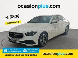 Blanco Usado 2023 Mercedes E220 Berlina | 44.890 €