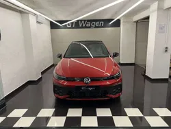 Rojo Nuevo 2025 VW Golf VIII GTE Berlina | 48.600 €