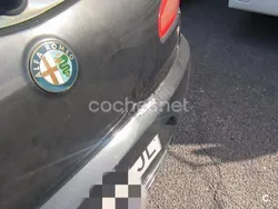 Negro Usado 2006 Alfa Romeo 147 Distinctive Utilitario | 1200 € (Super precio)