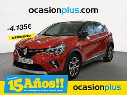 Rojo Usado 2022 Renault Captur Zen SUV | 23.490 € (Precio justo)