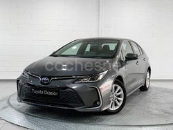 Gris / plata Usado 2025 Toyota Corolla Eco Berlina | 29.300 € (Caro)