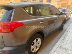 Beige Usado 2014 Toyota RAV4 Advance SUV | 18.000 € (Caro)