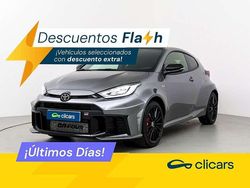 Gris Usado 2024 Toyota Yaris Utilitario | 40.390 €