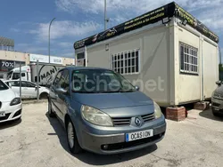 Gris / plata Usado 2005 Renault Scénic II Monovolumen | 1799 € (Buen precio)