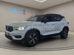 Blanco Usado 2021 Volvo XC40 R-Design SUV | 27.000 € (Precio justo)
