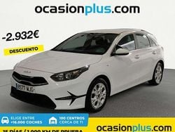 Blanco Usado 2023 Kia Ceed Utilitario | 14.445 € (Buen precio)