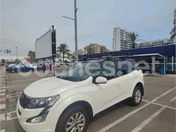 Blanco Usado 2017 Mahindra XUV500 SUV | 10.000 €