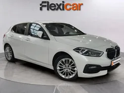Blanco Usado 2022 BMW 118 Comfort Edition Utilitario | 17.390 € (Super precio)