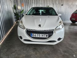 Blanco Usado 2013 Peugeot 208 Active Utilitario | 5900 € (Un poco caro)