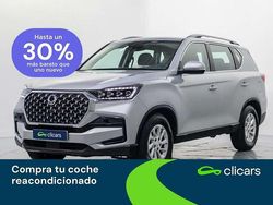Gris Usado 2023 Ssangyong (KGM) Rexton SUV | 29.490 €