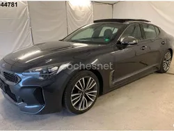 Gris / plata Usado 2020 Kia Stinger GT-Line Berlina | 28.000 € (Un poco caro)
