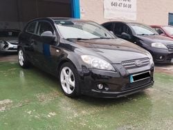 Negro Usado 2008 Kia ProCeed Utilitario | 3499 €