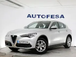 Plateado Usado 2019 Alfa Romeo Stelvio Executive SUV | 22.950 € (Super precio)