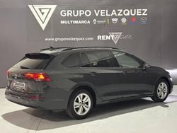 Gris Usado 2021 VW Golf VIII Life Berlina | 18.990 € (Precio justo)