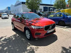Granate Usado 2018 Volvo XC60 Momentum SUV | 27.500 € (Precio justo)