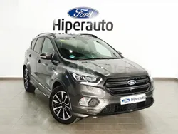 Gris / plata Usado 2018 Ford Kuga ST-Line SUV | 19.750 € (Precio justo)