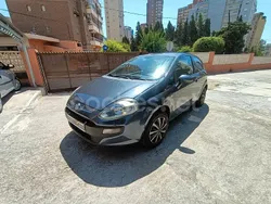 Gris / plata Usado 2011 Fiat Punto Active Utilitario | 5200 € (Precio justo)