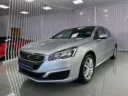 Gris Usado 2017 Peugeot 508 Active Berlina | 10.990 € (Precio justo)