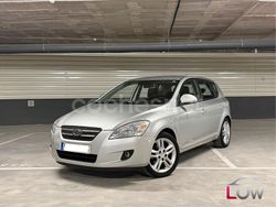 Gris / plata Usado 2008 Kia Ceed Active Utilitario | 5290 € (Precio justo)