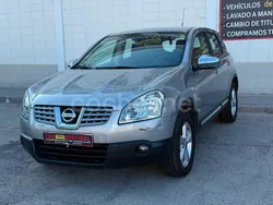 Gris / plata Usado 2009 Nissan Qashqai Tekna SUV | 7500 € (Precio justo)