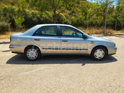 Gris / plata Usado 2001 Fiat Marea Berlina | 1990 €