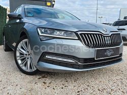 Gris / plata Usado 2021 Skoda Superb Style Berlina | 17.500 € (Precio justo)