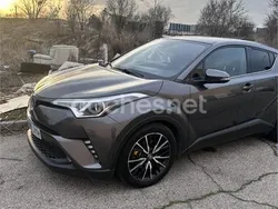 Gris / plata Usado 2017 Toyota C-HR Advance SUV | 15.900 € (Precio justo)