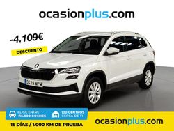 Blanco Usado 2024 Skoda Karoq Selection SUV | 27.490 € (Precio justo)