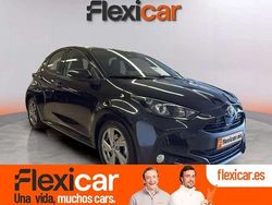 Negro Usado 2024 Toyota Yaris Hybrid Active Utilitario | 17.990 € (Buen precio)