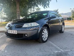 Gris / plata Usado 2009 Renault Mégane Cabriolet Dynamique Descapotable | 4500 € (Precio justo)