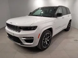 Blanco Usado 2024 Jeep Grand Cherokee Summit SUV | 85.900 € (Un poco caro)
