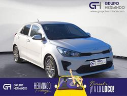 Blanco Usado 2022 Kia Rio Berlina | 13.885 € (Precio justo)