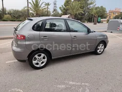 Gris / plata Usado 2003 Seat Ibiza Sport Berlina | 2350 € (Precio justo)
