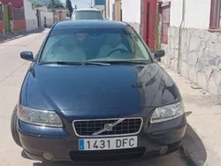 Azul Usado 2005 Volvo S60 Kinetic Berlina | 2500 € (Precio justo)