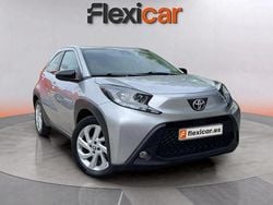 Gris Usado 2024 Toyota Aygo City Utilitario | 12.790 € (Precio justo)