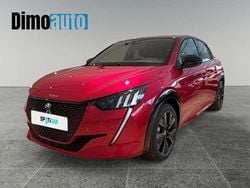 Rojo Usado 2023 Peugeot e-208 GT Utilitario | 28.800 €