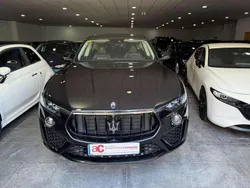 Negro Usado 2018 Maserati Levante SUV | 44.000 € (Super precio)