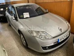 Gris / plata Usado 2009 Renault Laguna III Authentique Berlina | 6490 € (Caro)