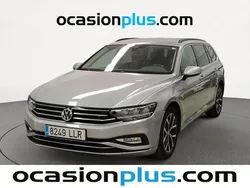 Gris plata Usado 2020 VW Passat Executive Familiar | 18.900 € (Buen precio)