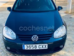 Verde Usado 2004 VW Golf IV Trendline Berlina | 4450 € (Precio justo)