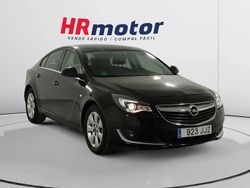 Usado 2015 Opel Insignia Selective | 9290 € (Precio justo)