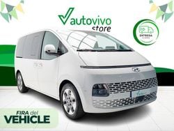 Creamy white Usado 2022 Hyundai Staria Van | 39.900 € (Super precio)