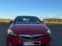 Rojo Usado 2010 Opel Astra Sport Berlina | 4300 € (Precio justo)