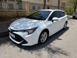 Blanco Usado 2020 Toyota Corolla Active Familiar | 15.000 € (Precio justo)